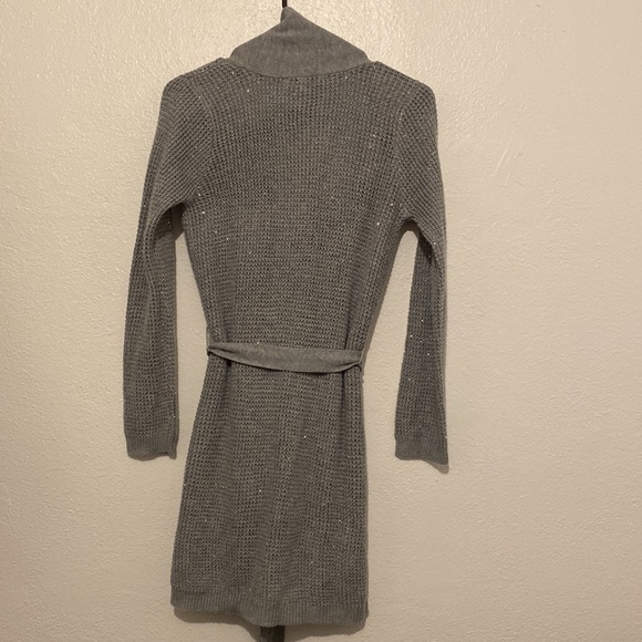 Victoria’s Secret Robe Grey w Sequins - Picture 3 of 6